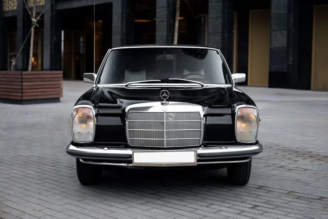 Mercedes-Benz W115 — фото 2